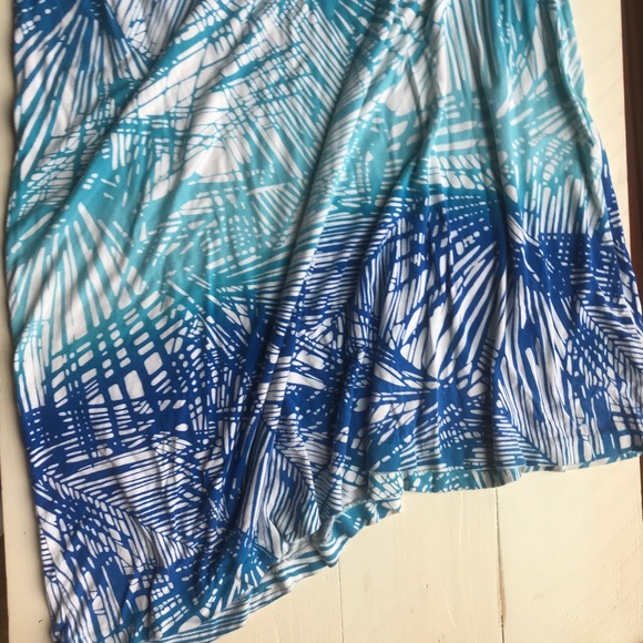 Long blue patterned dress - Picture 2 of 4